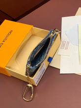 Load image into Gallery viewer, LB954 Key Pouch / 4.7 x 2.8 x 0.6inches