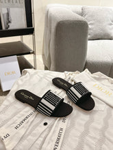 Load image into Gallery viewer, SE1652 Dior Dway Slide / Size5-12