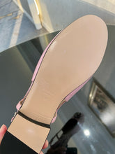 Load image into Gallery viewer, SE1270 Women's ballerina with Double G / Size5-11