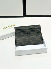 Load image into Gallery viewer, CL133 Triomphe Card Holder / 4 x 3 IN