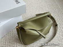 Load image into Gallery viewer, LWE036 Small Featherlight Puzzle Bag / 9.4x5.9x3.5inch