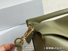 Load image into Gallery viewer, LWE036 Small Featherlight Puzzle Bag / 9.4x5.9x3.5inch