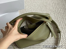 Load image into Gallery viewer, LWE036 Small Featherlight Puzzle Bag / 9.4x5.9x3.5inch