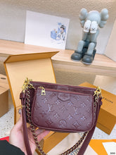 Load image into Gallery viewer, LB898 Multi Pochette Accessoires / 9.8 x 5.7 x 1.8 inches