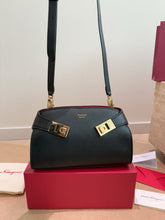 Load image into Gallery viewer, FE002 Ferragamo Trifolio Shoulder Bag / 24 x 15 cm