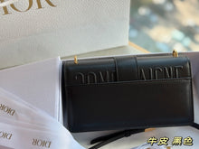 Load image into Gallery viewer, DR404 30 Montaigne East-West Bag with Chain / 8.5x4.5x2.5inches