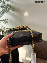 Load image into Gallery viewer, CC955 22 Mini Handbag / 7.8 × 7.4 × 2.3 in