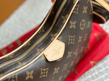 Load image into Gallery viewer, LB990 Croissant MM / 9.8 x 5.9 x 2 inches