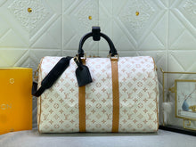 Load image into Gallery viewer, LB1062 Keepall Bandoulière 45 / 17.7 x 10.6 x 7.9 inches