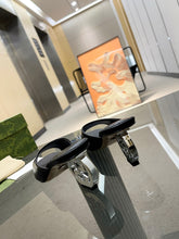 Load image into Gallery viewer, SE1323 Women's Interlocking G Heel Sandal / Size5-10