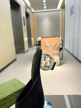 Load image into Gallery viewer, SE1323 Women's Interlocking G Heel Sandal / Size5-10