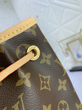 Load image into Gallery viewer, LB1060 Montsouris Mini / PM