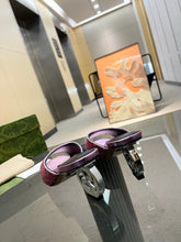 Load image into Gallery viewer, SE1324 Women's Interlocking G Heel Sandal / Size5-10