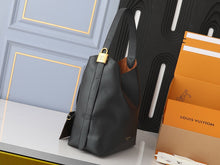 Load image into Gallery viewer, LB1053 Low Key Hobo PM/MM