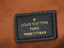 Load image into Gallery viewer, LB1053 Low Key Hobo PM/MM