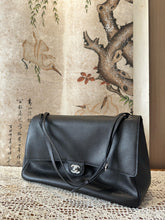 Load image into Gallery viewer, CC1425 Chanel 26S Maxi Flap Bag / HIGHEST QUALITY VERSION / 38.5 x 26 x 11 cm