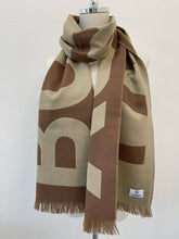 Load image into Gallery viewer, CLTH389 B Logo Wool Jacquard Scarf / 188 x 33cm/74 x 13in