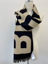 Load image into Gallery viewer, CLTH389 B Logo Wool Jacquard Scarf / 188 x 33cm/74 x 13in