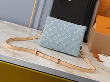 Load image into Gallery viewer, LB1058 Coussin BB / 8.3 x 6.3 x 2.8 inches