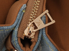 Load image into Gallery viewer, LB1058 Coussin BB / 8.3 x 6.3 x 2.8 inches