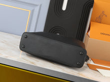 Load image into Gallery viewer, LB1061 Capucines BB / MM