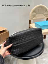 Load image into Gallery viewer, BV081 Medium Pinacoteca / 15x10.2x7.1inch