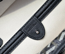 Load image into Gallery viewer, GY052 Artois PM Bag / 11.8x9.3x5.1inch