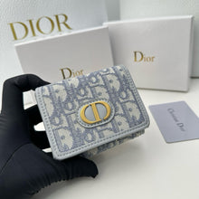 Load image into Gallery viewer, DR490 Small 30 Montaigne Wallet / 3.7x2.9x1.4inch