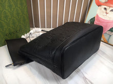 Load image into Gallery viewer, GC624 GG Matelassé Medium Tote / 15.7x13x7.4inch