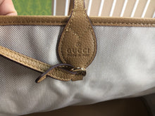 Load image into Gallery viewer, GC625 GG Matelassé Medium Tote / 15.7x13x7.4inch