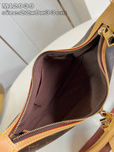 Load image into Gallery viewer, LB1134 Looping Hobo / HIGHEST QUALITY VERSION / 8.6x3.5x13inch