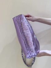Load image into Gallery viewer, CC1083 CHANEL 22 Bag / HIGHEST QUALITY VERSION / Small/Medium