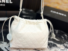 Load image into Gallery viewer, CC1431 Chanel 26S "Lucky Bag" Bucket / 22 x 16 cm