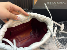 Load image into Gallery viewer, CC1431 Chanel 26S "Lucky Bag" Bucket / 22 x 16 cm