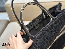 Load image into Gallery viewer, DR339 Medium/Large Dior Book Tote
