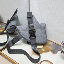 Load image into Gallery viewer, DR317 Saddle Bag / 7.8x11x2inch