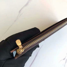 Load image into Gallery viewer, LB1241 Romy Card Holder / 4.7 x 3.1 x 0.3 inches