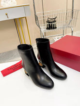 Load image into Gallery viewer, SE1470 Vlogo the Bold Edition Ankle Boot in Calfskin 70MM / Size5-10