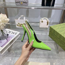 Load image into Gallery viewer, SE1471 Gucci Signoria Slingback Pump / Size5-11