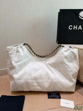 Load image into Gallery viewer, CC1432 Chanel 26M Coco Beach Tote / 43 x 20 x 17 cm