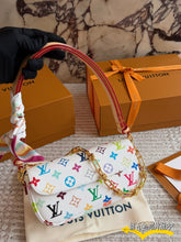 Load image into Gallery viewer, LB1476 LV x Takashi Murakami White Multicolore Pochette / 23cm