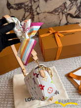 Load image into Gallery viewer, LB1476 LV x Takashi Murakami White Multicolore Pochette / 23cm