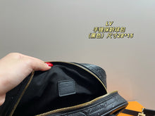 Load image into Gallery viewer, LB1307 Bowling Bag / 11x5.9x3.9inch