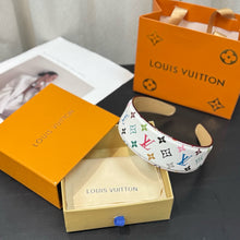 Load image into Gallery viewer, JW981 LV Outline Headband