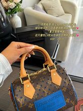Load image into Gallery viewer, LB1478 LV Speedy 20 Cut-Out / 20 x 15 cm