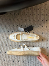 Load image into Gallery viewer, SE1665 Prada Nappa leather and Raffia Ballerinas / Size5-11