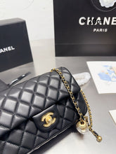 Load image into Gallery viewer, CC813 Classic Flap Bag / 5.1x7.8x2.7inch