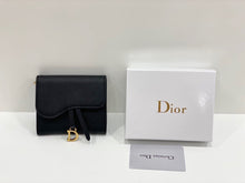 Load image into Gallery viewer, DR617 Dior Saddle Mini Wallet / 11 x 10 x 2 cm