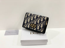 Load image into Gallery viewer, DR616 Dior 30 Montaigne Compact Wallet / 13.5 x 9.5 x 3.5 cm