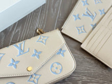 Load image into Gallery viewer, LB991 Félicie Pochette / 8.3 x 4.7 x 1.2 inches